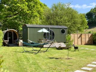 The Shepherd's Hut at Hidden Wood Glamping - 0