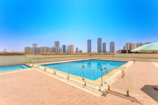 Premium 1BR, 2 Bath, Walk to Circle Mall, Pool & Gym - 5