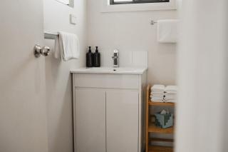 Humbug Bunk House & Hot Tub! - 2