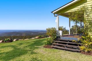 The Quince Cottage - 2 Bedrooms - 4