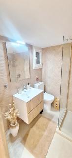 Best Stay Athens Metro - 1