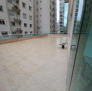 Apto 3 quartos 3 garagens prox ao Russi Meia Praia - 8