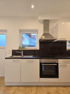 Mountain Peak Apartment - 6