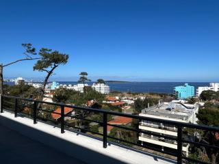 Apto en Playa Mansa cerca del mar Parada 22 - 5