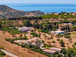 Casa Ferrel - Luxury 9 Bedroom Villa with Indoor & Outdoor Pools - Lagos - 6