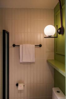 Nico Hotel & Residences - 6