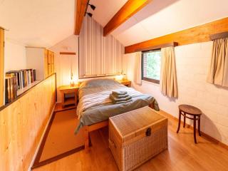 Chalet in Hastière near Castle - 5