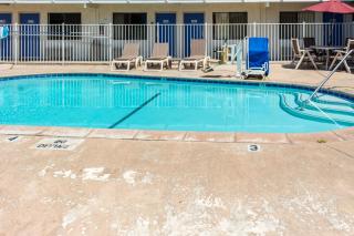 Motel 6-Bakersfield, CA - Convention Center - 9
