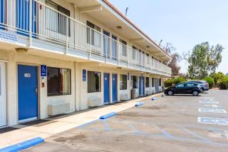 Motel 6-Bakersfield, CA - Convention Center - Bakersfield - 5