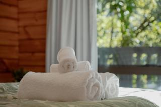 3KM To Downtown-Sunny Deck With Views-3BR - 8