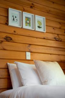 3KM To Downtown-Sunny Deck With Views-3BR - 2