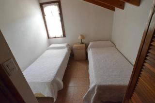 CASA con 3 habitaciones, 2 baños, cochera y patio a 100 metros del mar - 3