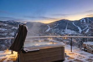 Luxe Park City Estate Hot Tub Pickleball Views - 8