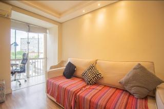 Charm, comfort and great location! - 9