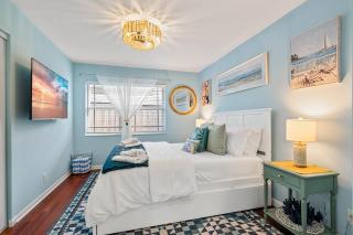 Chic 4BR Htd Pool, 5 min to beach, PAC-MAN, Games - 7