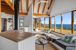 COASTAL RETREAT FOR ALL SEASONS 2-12 GUESTS - 3