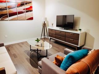 Venice Beach Haven Walk to Ocean Marina and Boardwalk - 0