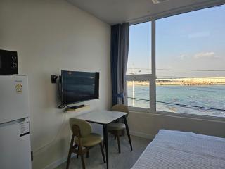 Gangneung Gugu Spa Pension - 2