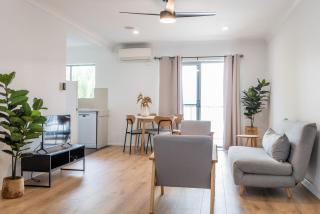 Skyport Hamilton Apartment - 4