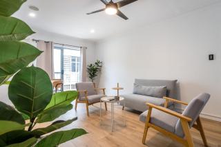 Skyport Hamilton Apartment - 3