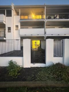 Convenient & Comfortable Apartment Suite in Albany - 8