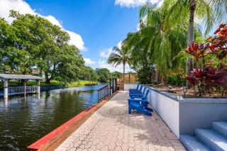 Waterfront w Htd Pool, Tiki Hut, Billards, Bar - 6