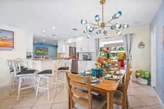 Waterfront w Htd Pool, Tiki Hut, Billards, Bar - 3