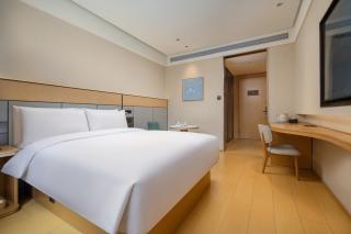 JI Hotel Chengdu Qingbaijiang Phoenix Lake - 1