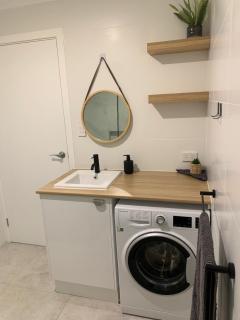 Charming 1-bed Coastal Escape at Links Lady Bay - 2