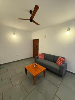Cozy 1 bhk in Malleswaram Couple friendly - 4