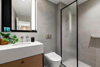 The Queensbridge Building New 2bd Designer Suite - 4