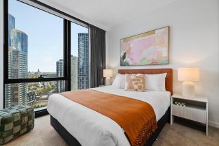 The Queensbridge Building New 2bd Designer Suite - 1