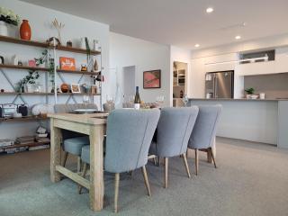 Hosts on the Coast Skippers Landing - 9