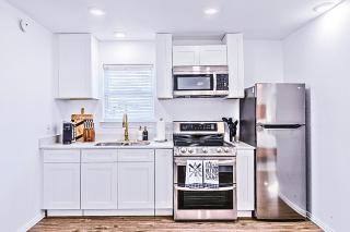 Little Elm 52 Miles to Fifa Stadium Modern Cottage Fire Pit Pet Ok by Vacation Your Way - 5