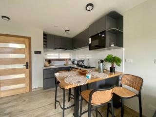 Wifi, Parking, AC, Bien equipado, 5 min del centro y todo cerca - 1