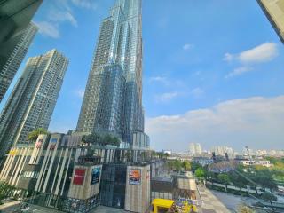 Landmark Vinhomes Luxury Aparment - 2