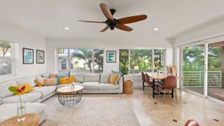 Turtle House by AvantStay Oceanfront Group Retreat w Patio Views - 4