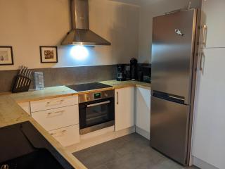 Appartement rénové et spacieux au centre village avec Wifi inclus - FR-1-358-283 - 8