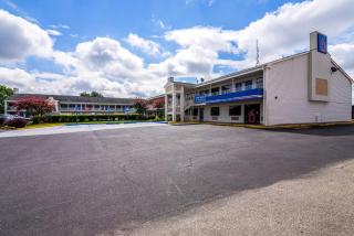 Motel 6-Anniston, AL - Oxford - 3