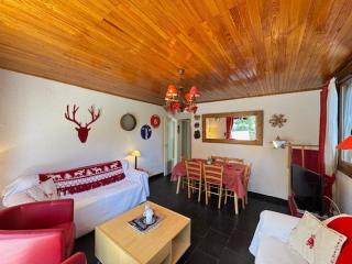 Appartement lumineux près des pistes avec balcon et parking privé - FR-1-358-314 - 9