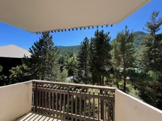 Appartement lumineux près des pistes avec balcon et parking privé - FR-1-358-314 - La Salle-les-Alpes - 2