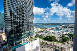 Bay View 2BR Condo-Sleeps 6-Near Port & Bayside - 8