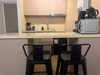 Comodo remodelado a pasos de Costanera y Metro - 0