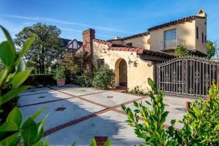 Spacious 4BR Spanish Villa In Hancock Park - 8