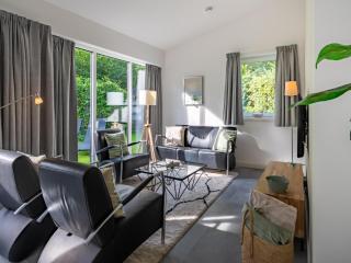 Detached bungalow, perfect for water sports and nature enthusiasts - 4