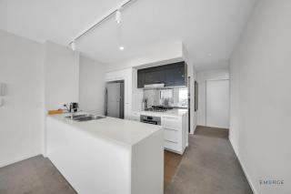 Mowbray East Apartments - 3