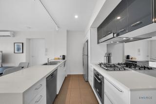 Mowbray East Apartments - 2