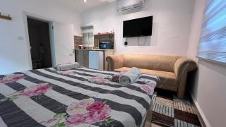 גבעת האלון - 2