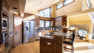 Frontier by AvantStay Incredible Mtn Views Hot Tub Gorgeous Breckenridge Home Close to Slopes - 5