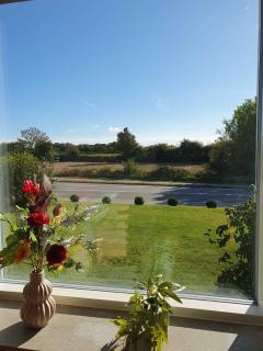 Lovely Holiday Home With Views Of Fields -  - 3